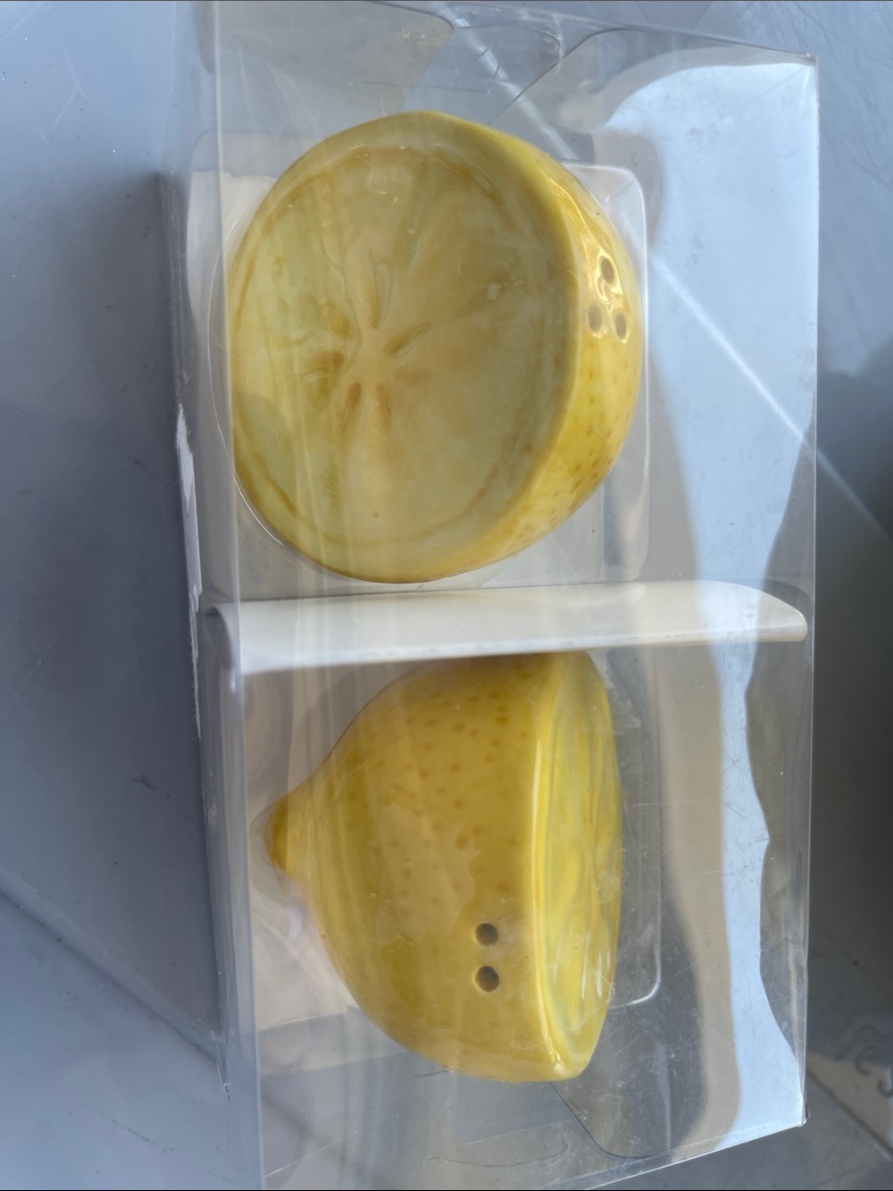 Yellow lemon salt and pepper shakers set, 2.25" L x 2" W x 2.25" H hand painted